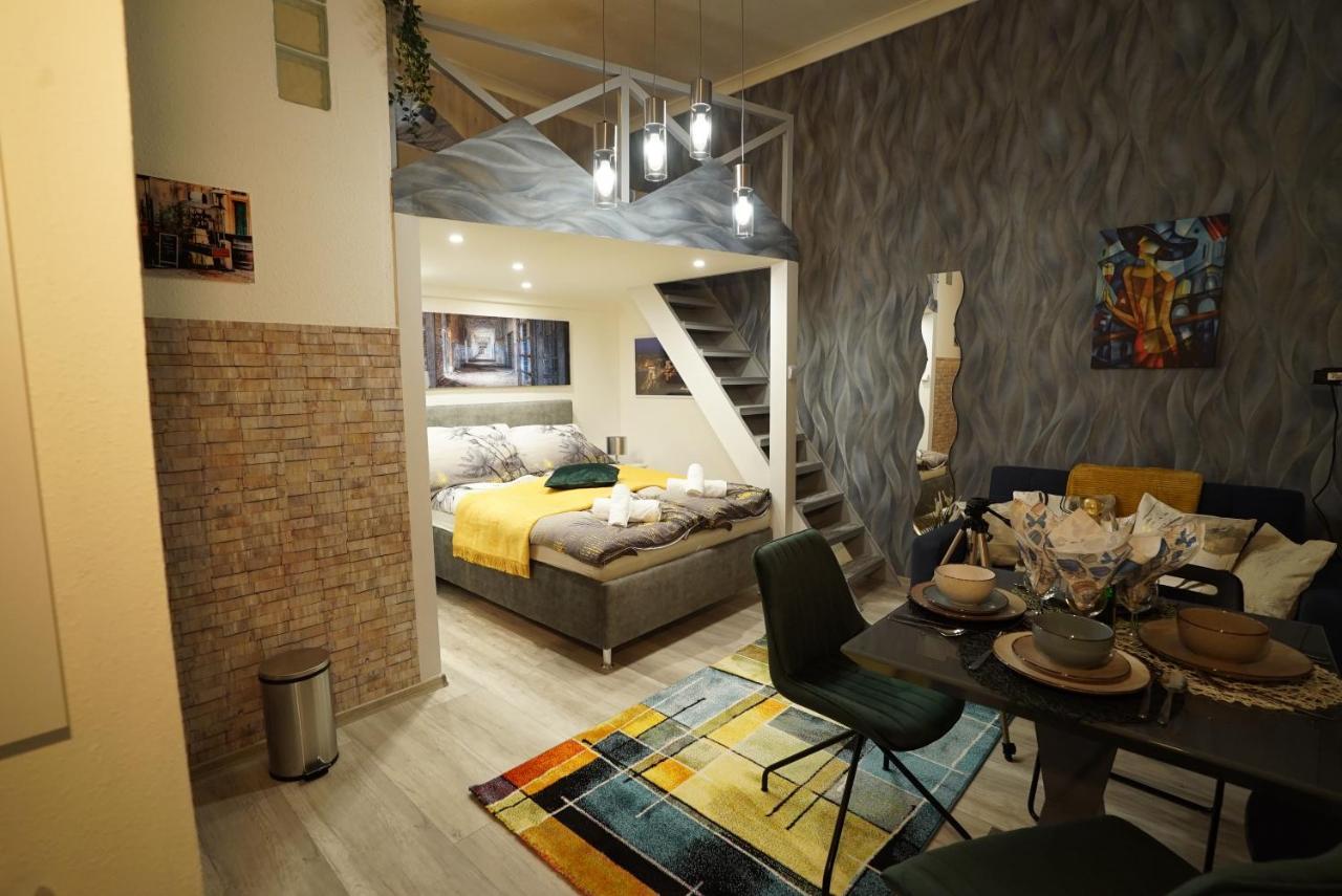 Suzan'S Apartment In The Heart Of Budapest Exterior photo