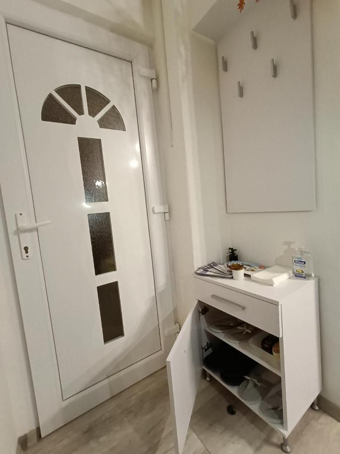Suzan'S Apartment In The Heart Of Budapest Exterior photo